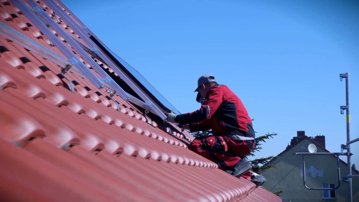 Photovoltaik bei der ETH Elektrotechnik Hirschfeld GmbH