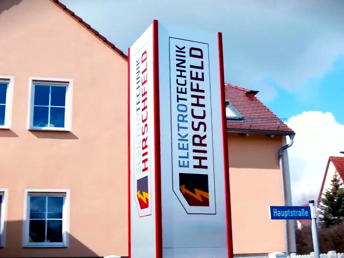 Monteure der ETH Elektrotechnik Hirschfeld bei der Arbeit